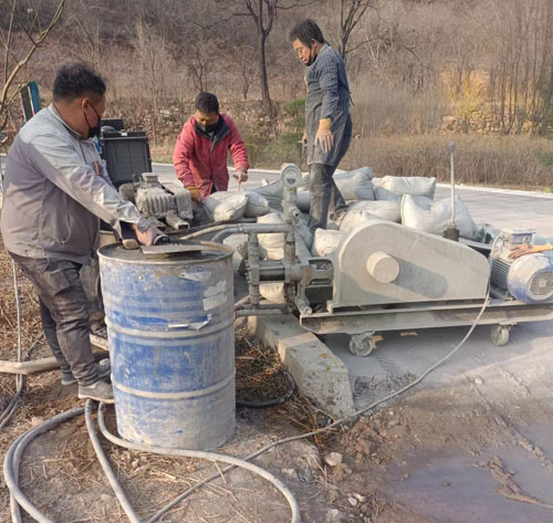 番阳镇路面下沉注浆